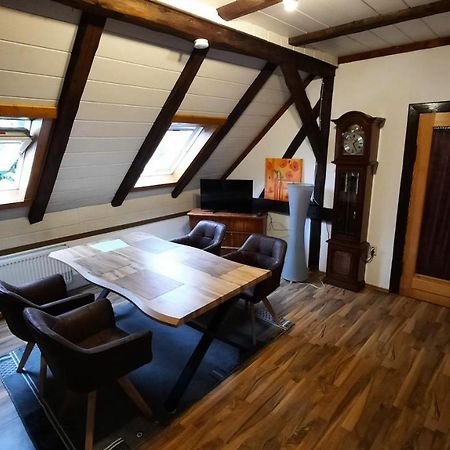 Zum Holzwurm Apartment Muhlanger Bagian luar foto